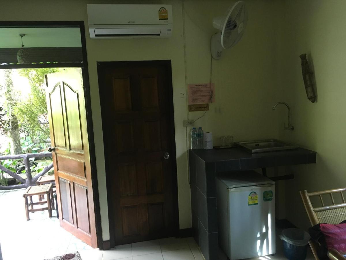 Sunflowerbungalow Khao Lak Exterior foto
